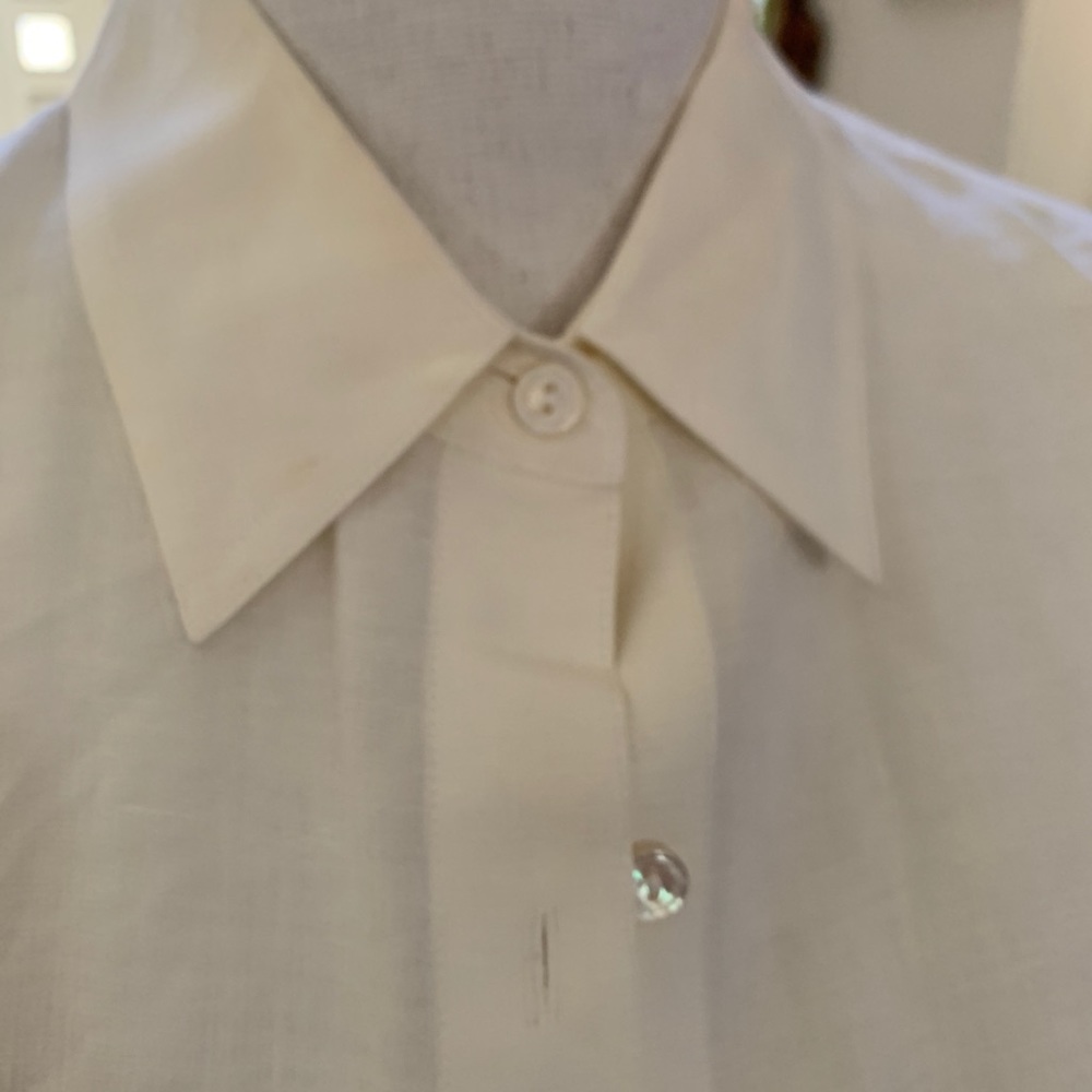 Saks Fifth Ave top - Picture 3 of 5